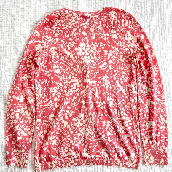 Talbots Salmon Pink and White Art To Wear Button Down Knit Cardigan Size Medium - Picture 2 of 9